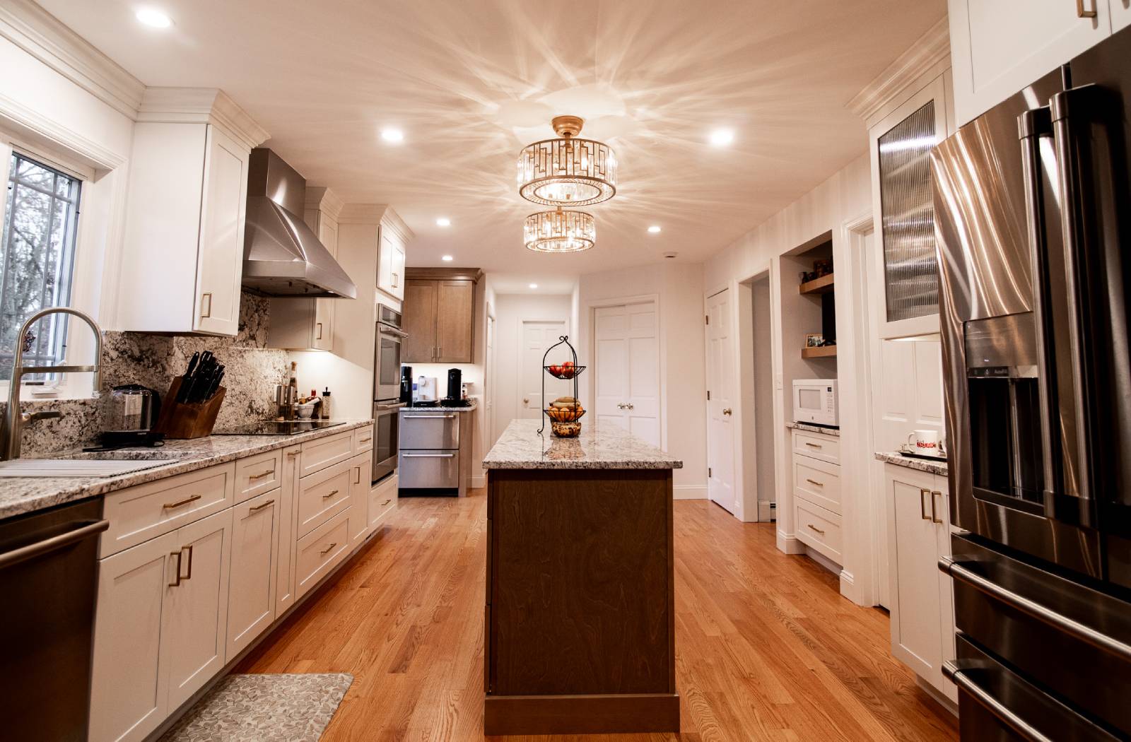 Kitchen redesign and renovation at Pilgrim Drive, Danbury, Connecticut.